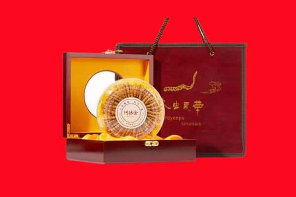 收购资讯:宜春市宜丰回收冬虫夏草是按克吗